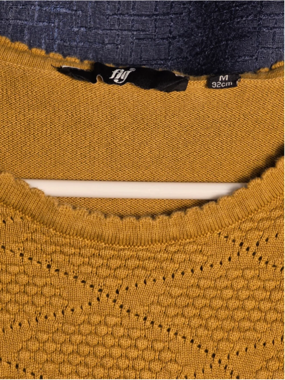 Women's Fig Yellow mustard Textured Crew Neck Sweater M fall casual grandmacore